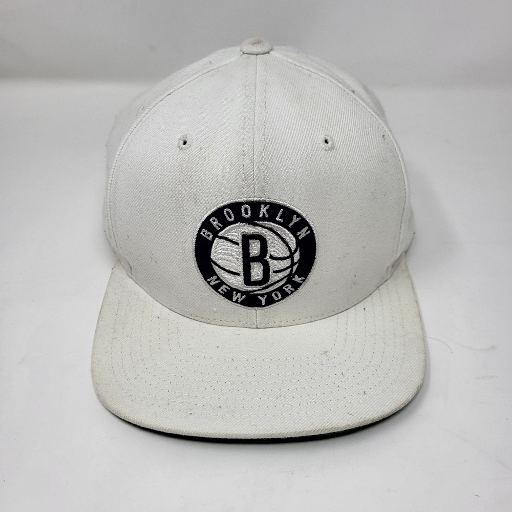 Brooklyn New York Nets NBA Basketball Hat Cap White Snapback Flat Brim